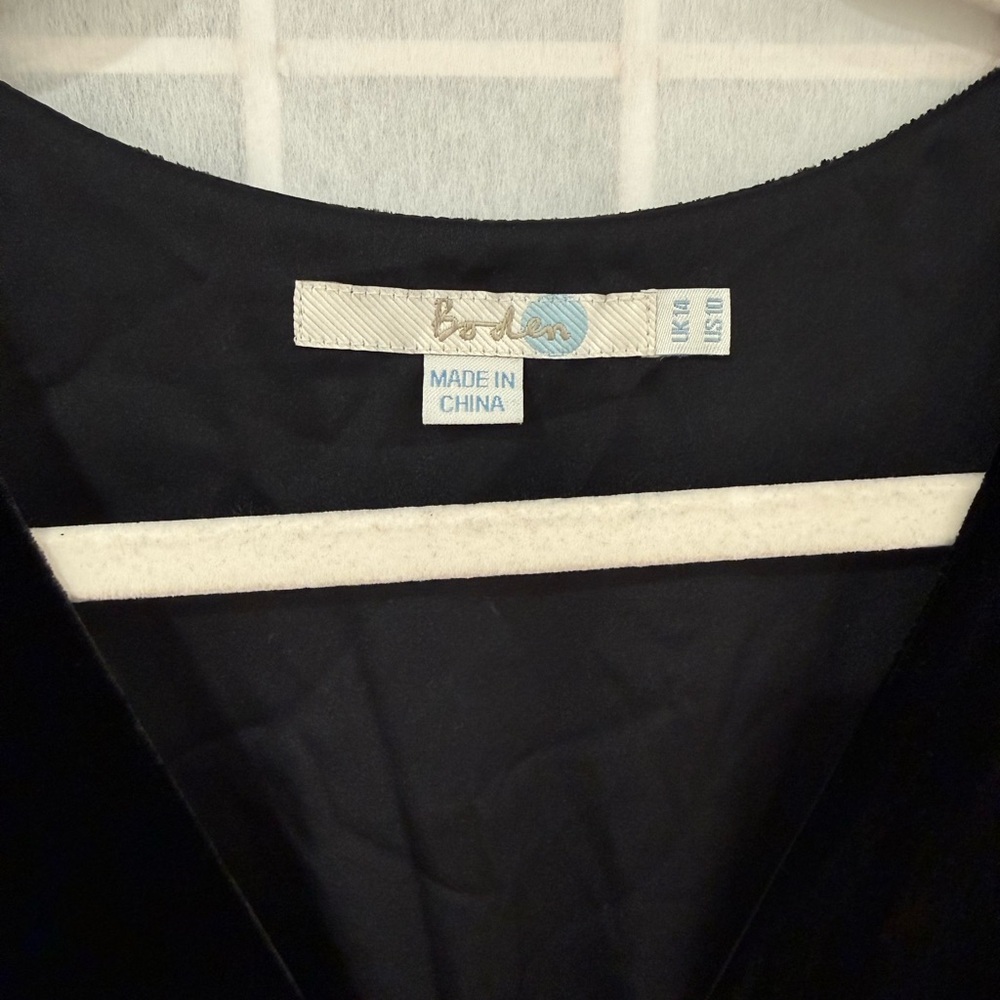 Boden Women’s Black Velvet Midi Dress Size 10 - Picture 4 of 7